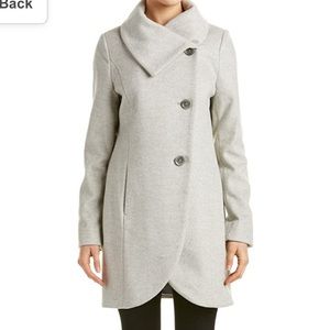 Wool tulip hem coat